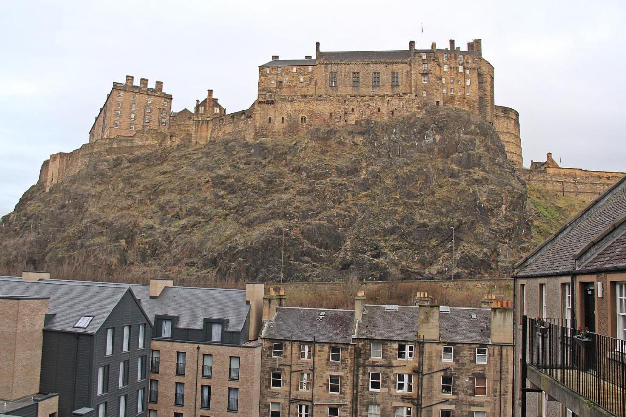 Cosy Castle Apartment Edinburgh Ngoại thất bức ảnh