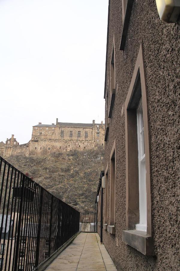 Cosy Castle Apartment Edinburgh Ngoại thất bức ảnh